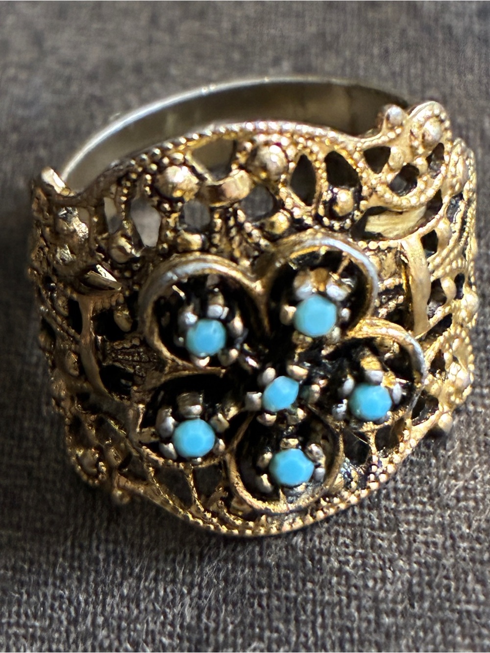 Vintage 1950’s Goldtone Filigree Flower Ring with Turquoise Accents